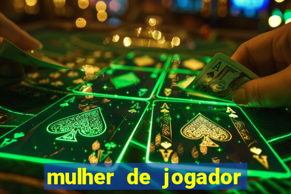 mulher de jogador de futebol nua