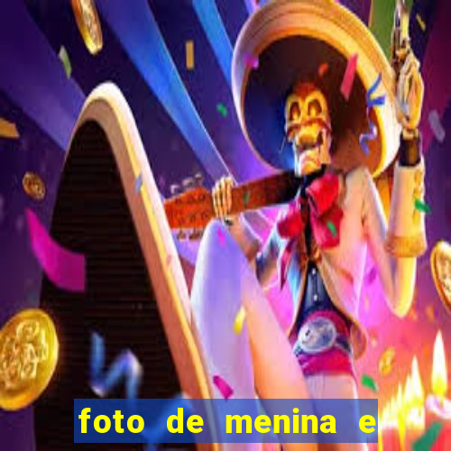 foto de menina e menino juntos fake
