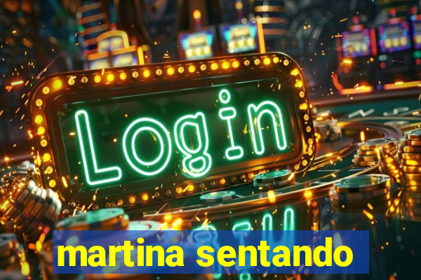 martina sentando