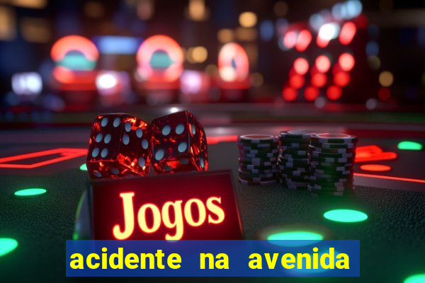 acidente na avenida arquiteto vila nova artigas