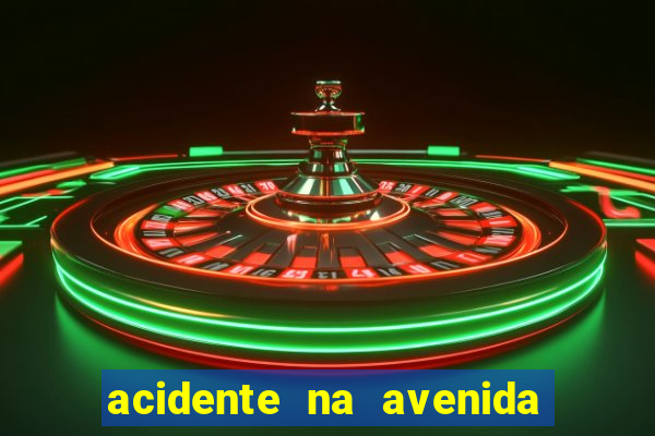 acidente na avenida arquiteto vila nova artigas