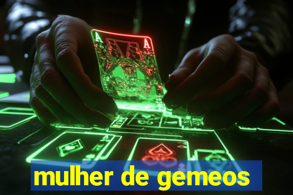 mulher de gemeos